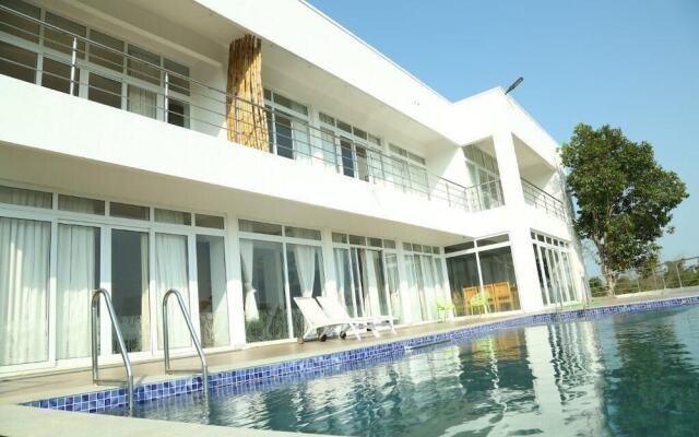 The Vana Valley Retreat