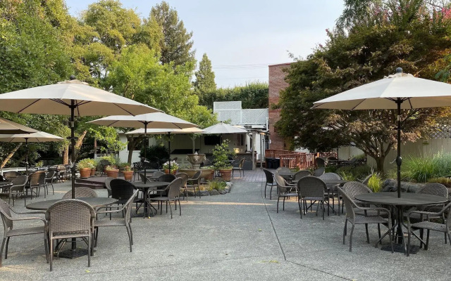 The Jack London Lodge