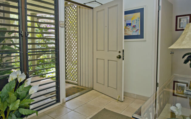 Wailea Ekolu - CoralTree Residence Collection