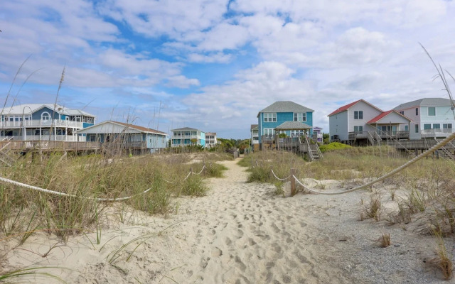 Waterfront Oak Island Home w/ Dock