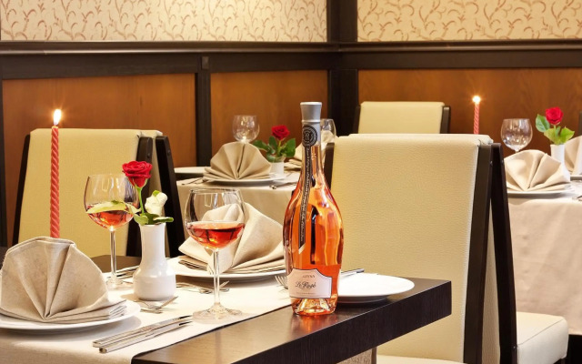 Best Western Plus Bristol Hotel