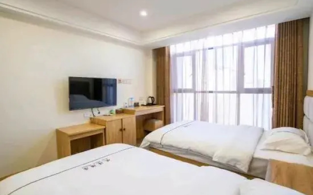 Yueman Hotel