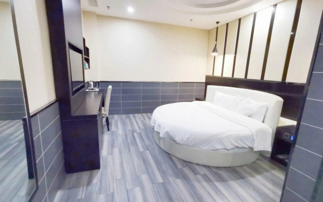 Qingmu Hotel (Jiangyan Renmin Middle Road Branch)