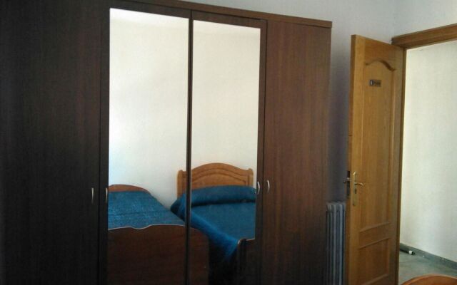 Apartment With 2 Bedrooms In Leon, With Wonderful City View