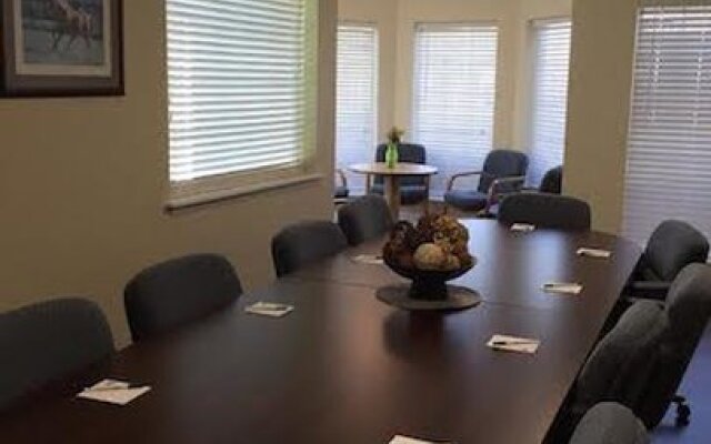 GuestHouse Inn & Suites Lexington