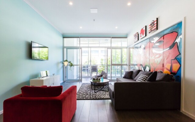 VANCE, 2BDR Melbourne Apartment