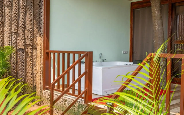 Agonda Banyan Tree Beach Huts
