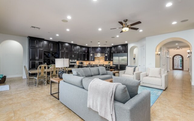 Casa Cielo 6 Bedroom Home by RedAwning