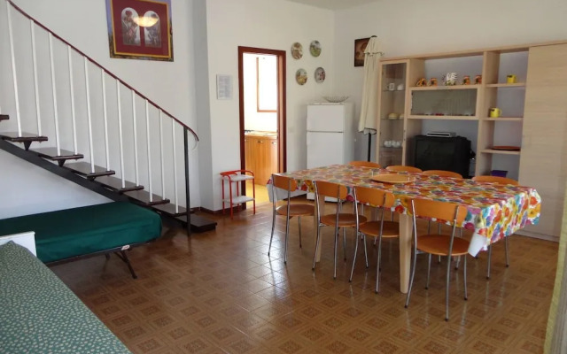 Beautiful Villa With Garden for 8 - Swimming Pool- Beahost Rentals