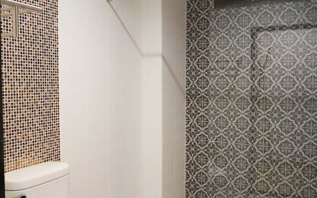 De Paris Self Service Apartment