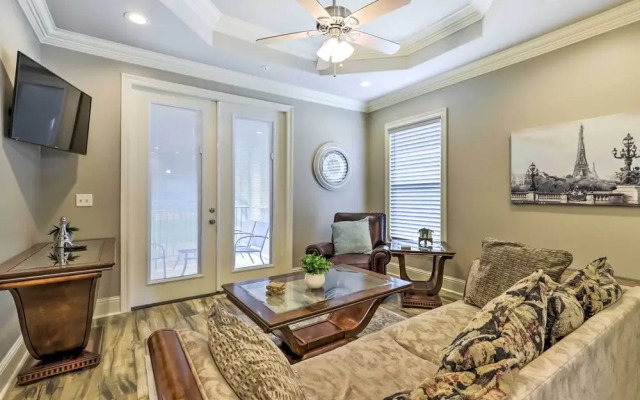 Diamondhead Condo - Marina, Pool Access & Golfing!