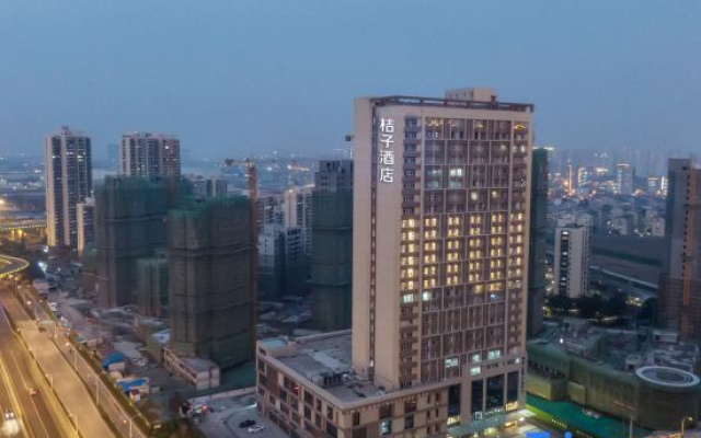 Orange Hotel Wuxi Railway Station North Square