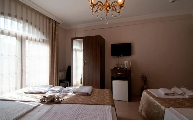 Magnificent Hotel