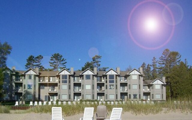 Glidden Lodge Beach Resort