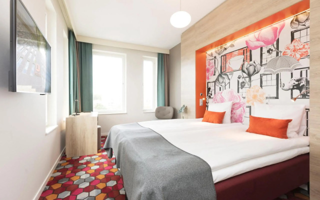 Motel L Älvsjö