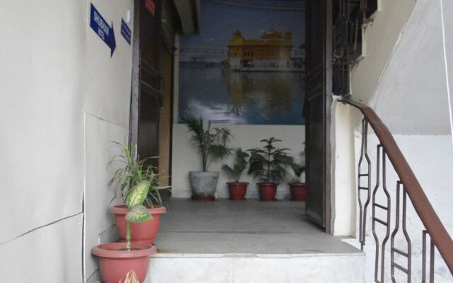 Shubham Hotel