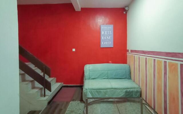 OYO HOME 90260 Natol Homestay London