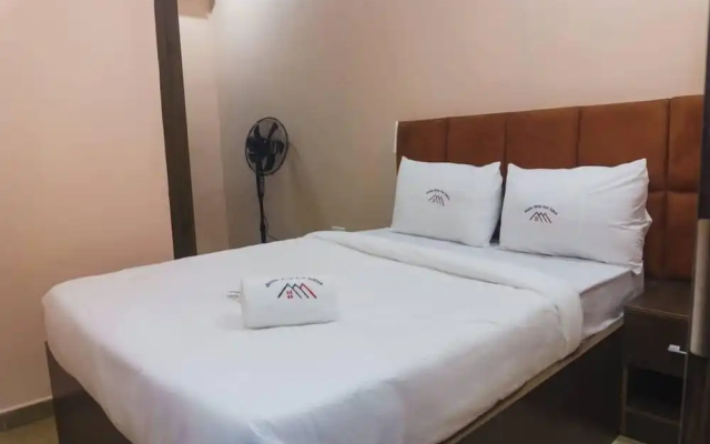 Bethel Hotel and Suites