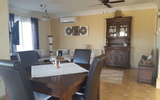 en la Montana Comfortable Holiday Residence