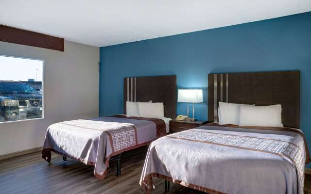 Motel 6 Burlington, NC