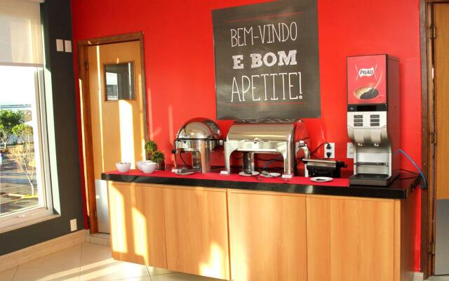 ibis Montes Claros Shopping