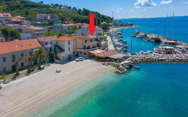 The Beach Suites