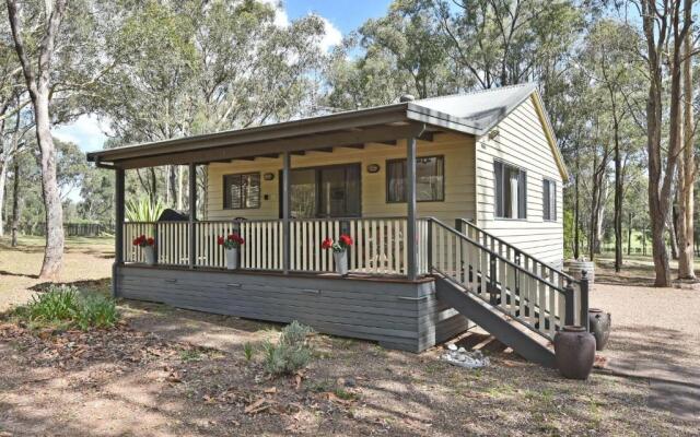 Olive Grove Villa 3 - Suite with large Bath