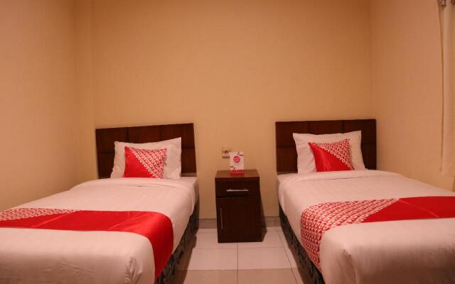 OYO 1305 Hotel Al-ghani Syariah