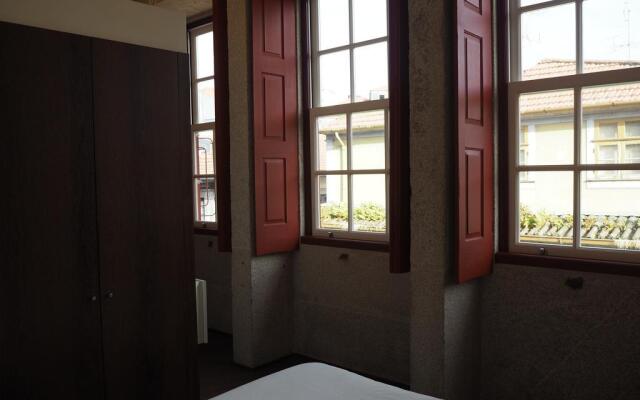 Flores Lofts