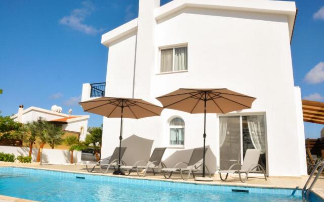 Villa Olivia, Coral Bay