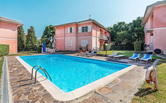 Il Quadrifoglio D4 con Piscina by Wonderful Italy