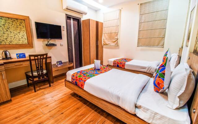 Fabhotel The Residency