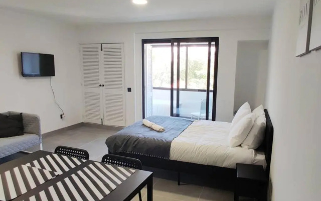 New apartment steps away from the heart of Albufeira