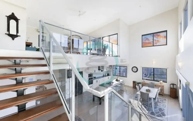 Pinnacle Penthouse Ambience Views Pool Gym