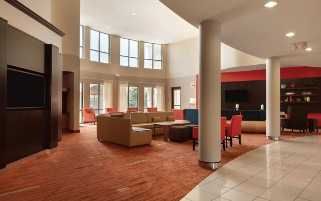 Sonesta Essential Junction City