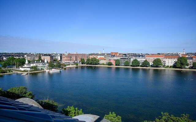 Spacious 3-bedroom Apartment With a Rooftop Terrace in the Center of Copenhagen