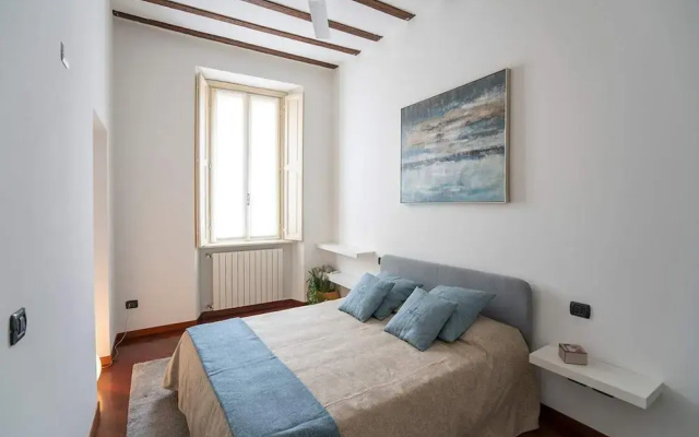 Chic Apartment in Cental Milan
