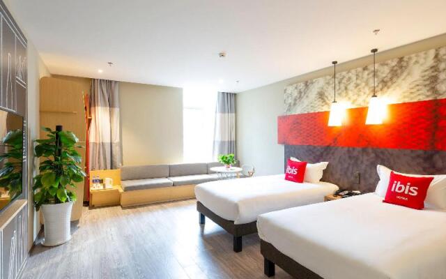 ibis Xi'an Small Wild Goose Pagoda Hotel