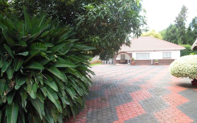 2B Cottage Mt Pleasant
