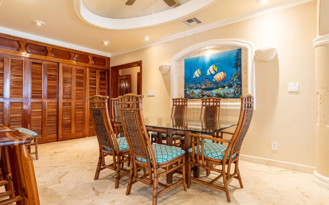 Belizean Cove Estates