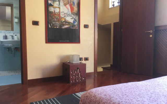 JFK b & b