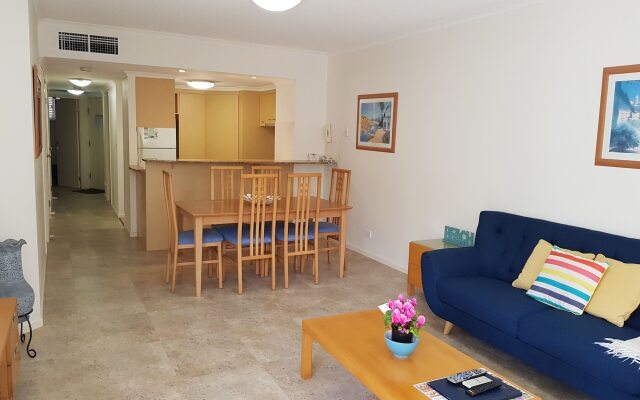 Kirra Beach Apartments