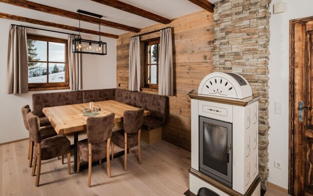 Lovely Chalet in Weißpriach Near Ski Lift
