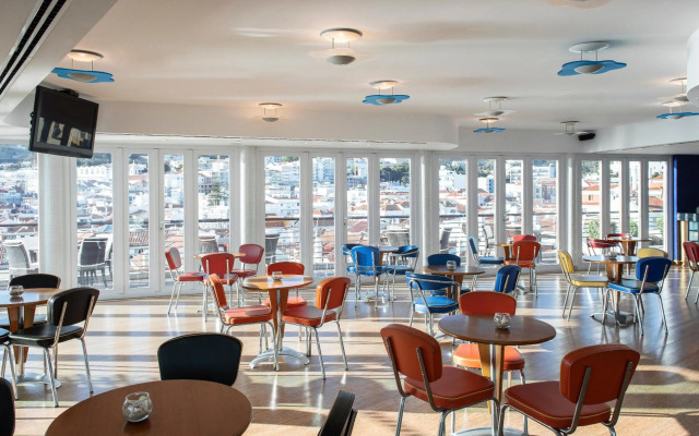 SANA Sesimbra Hotel