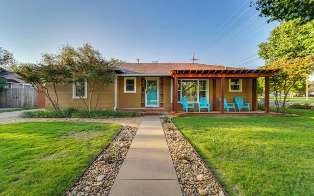 Lovely Lubbock Home w/ Furnished Deck & Grill