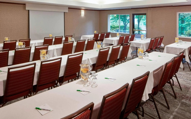 Courtyard by Marriott Portland Southeast/Clackamas