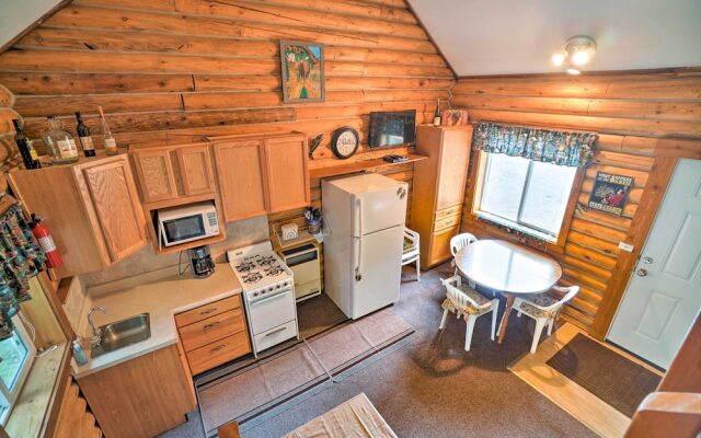 Soldotna Cabin w/ Essentials- 4 Mi to Fishing