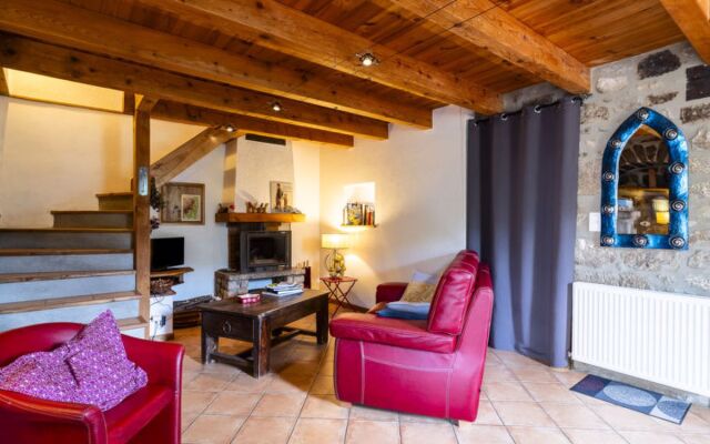 Holiday Home Le Rouge Borne (LVS110)