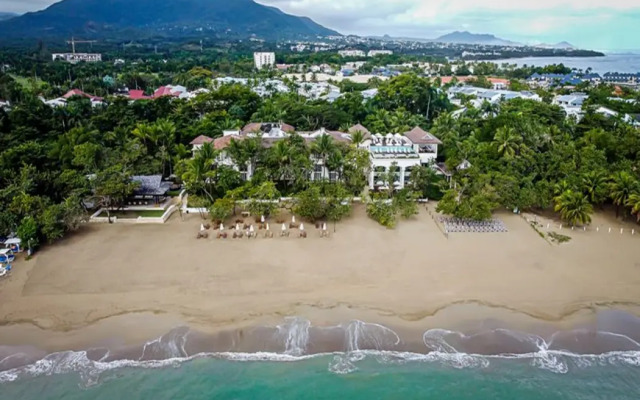 Casa Colonial Beach & Spa