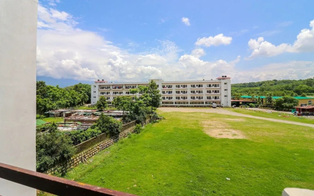 Hotel Taqgene by OYO Rooms